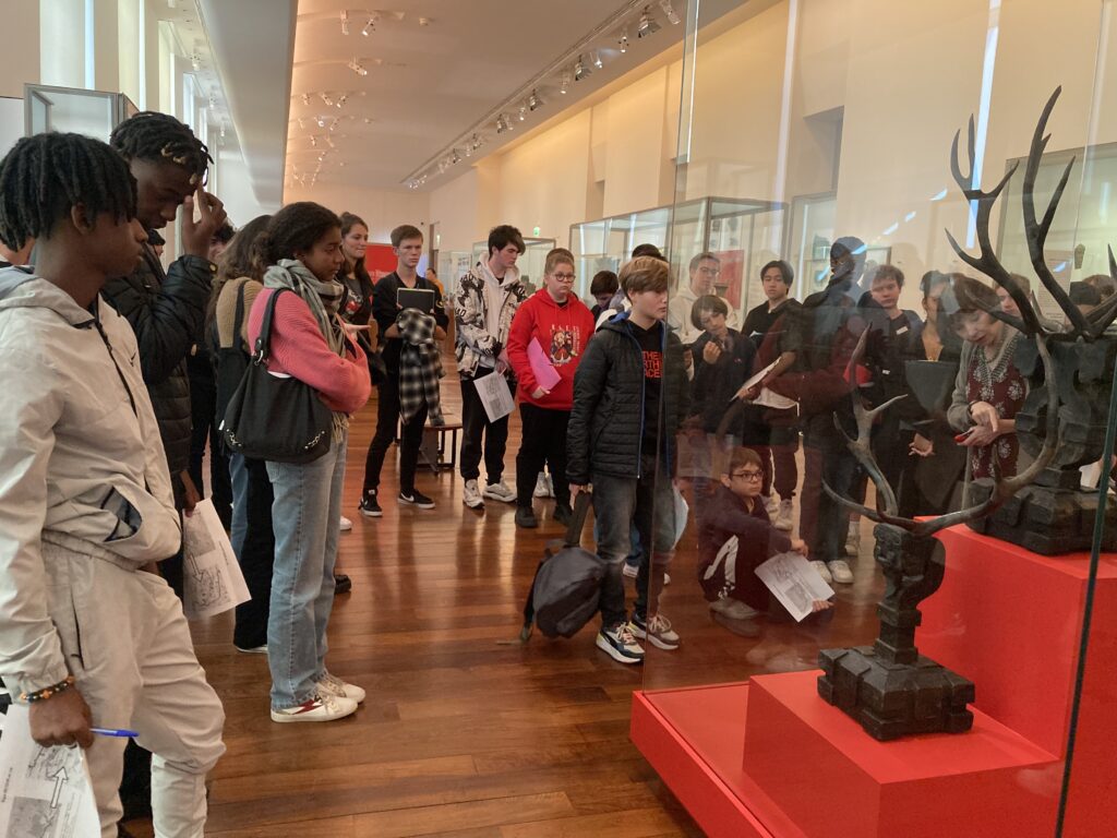 Sortie à Paris des élèves sinophones du lycée Rey et du collège Saint François d’Assise